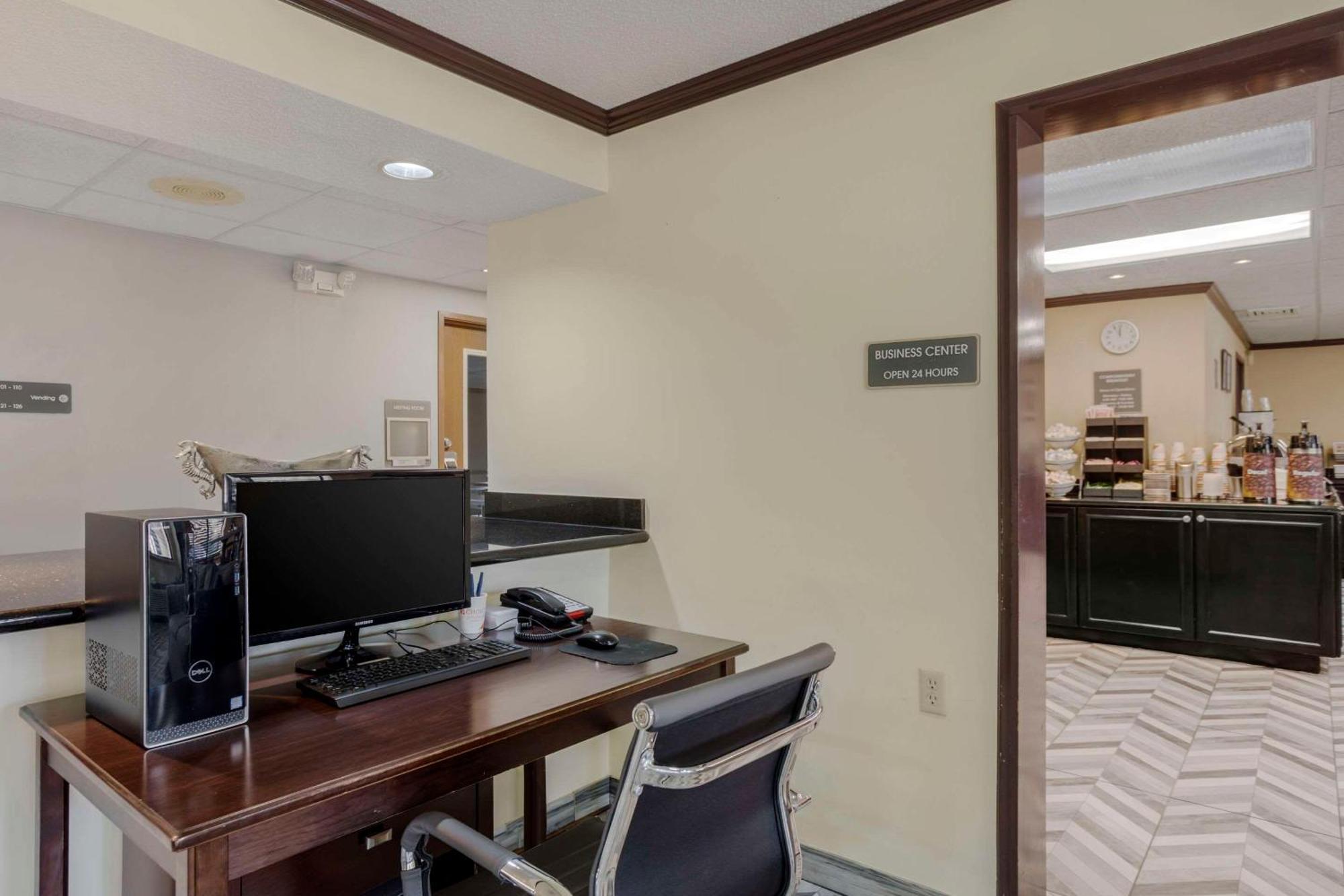 Comfort Inn & Suites Брентвуд Экстерьер фото