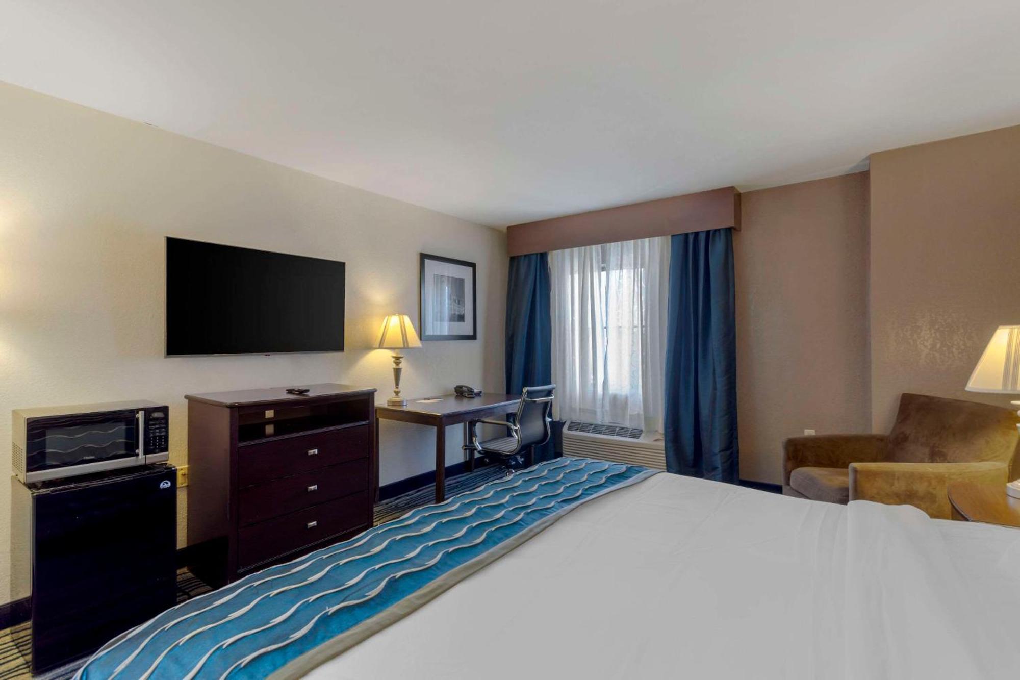 Comfort Inn & Suites Брентвуд Экстерьер фото