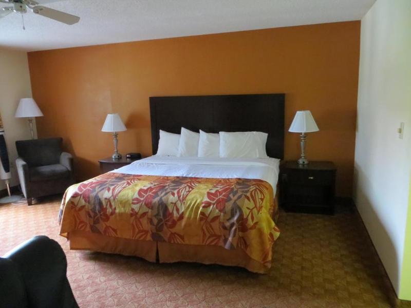 Comfort Inn & Suites Брентвуд Экстерьер фото